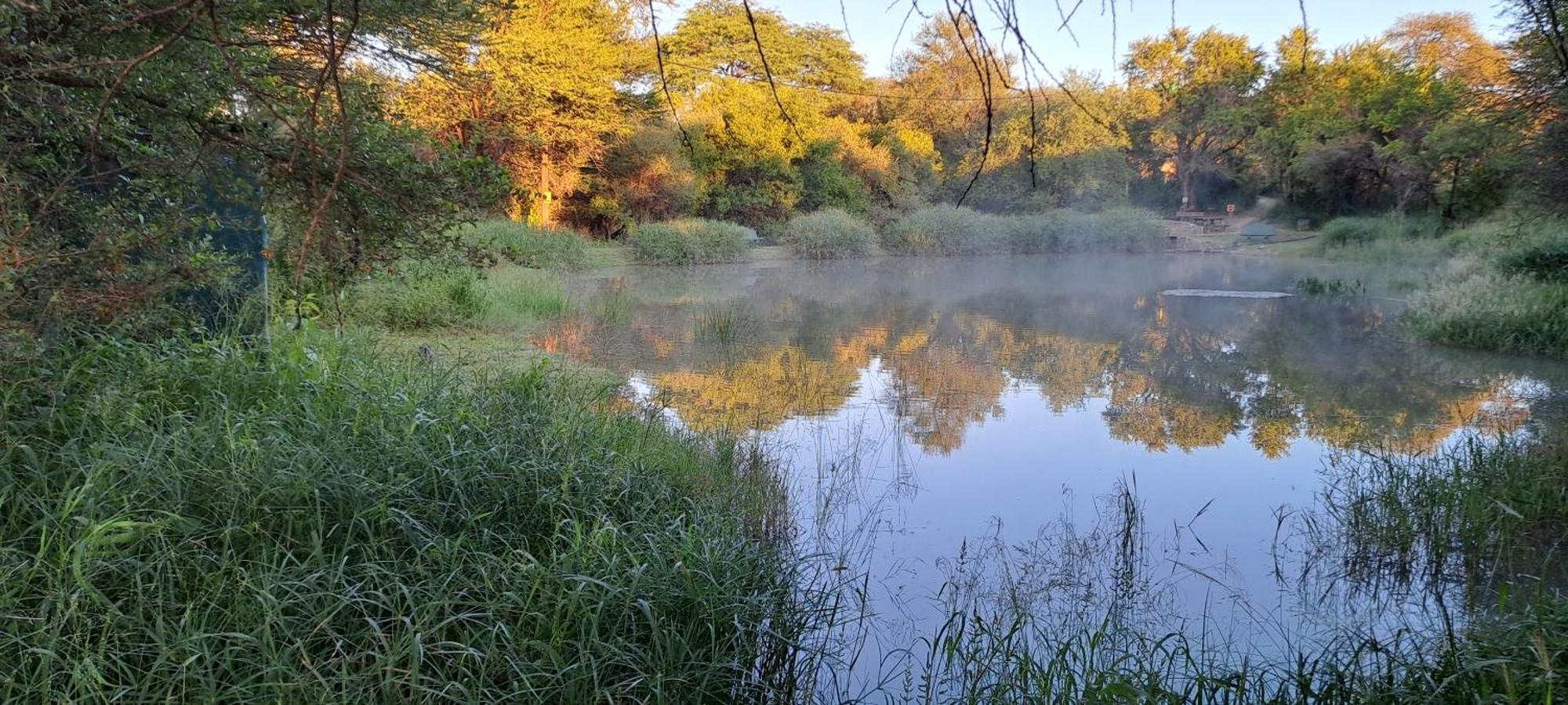Woodlands Stop Over And Lodge Francistown Bagian luar foto